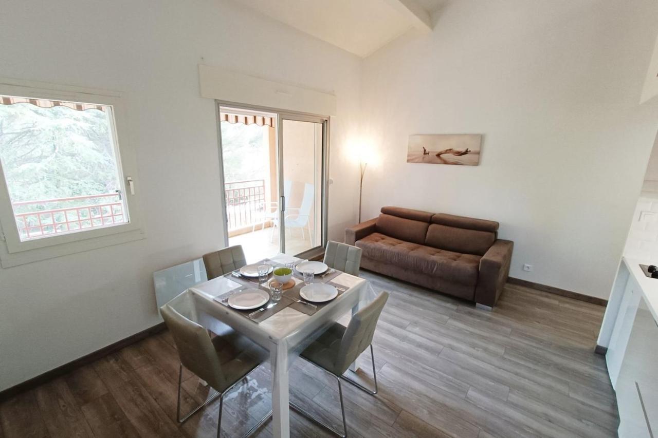 Spacious Sea View Apart At 50M From The Beach Bandol Extérieur photo